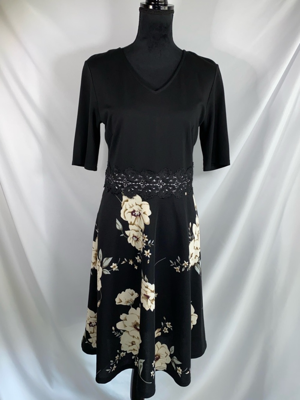 Yathon Black Floral Lace Waist Fit & Flare A-Line Dress Size L NWT